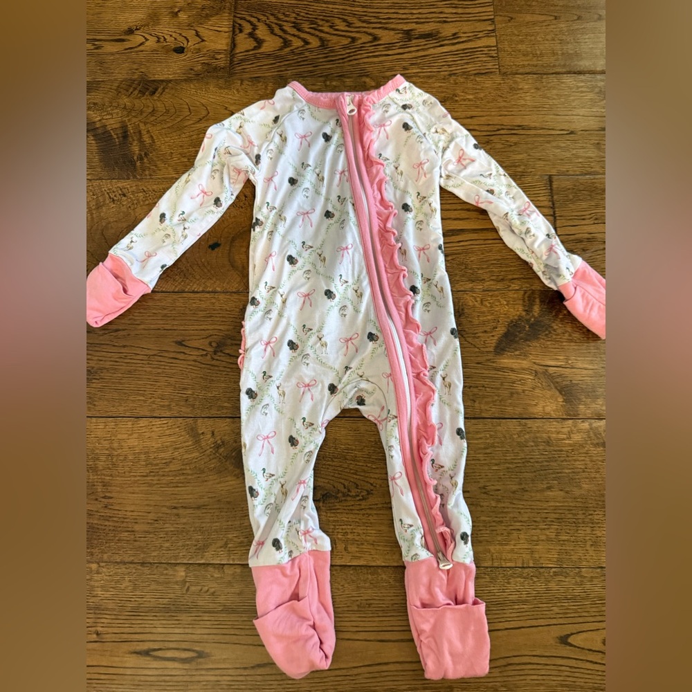 Charming Pink and White Kids Footie
